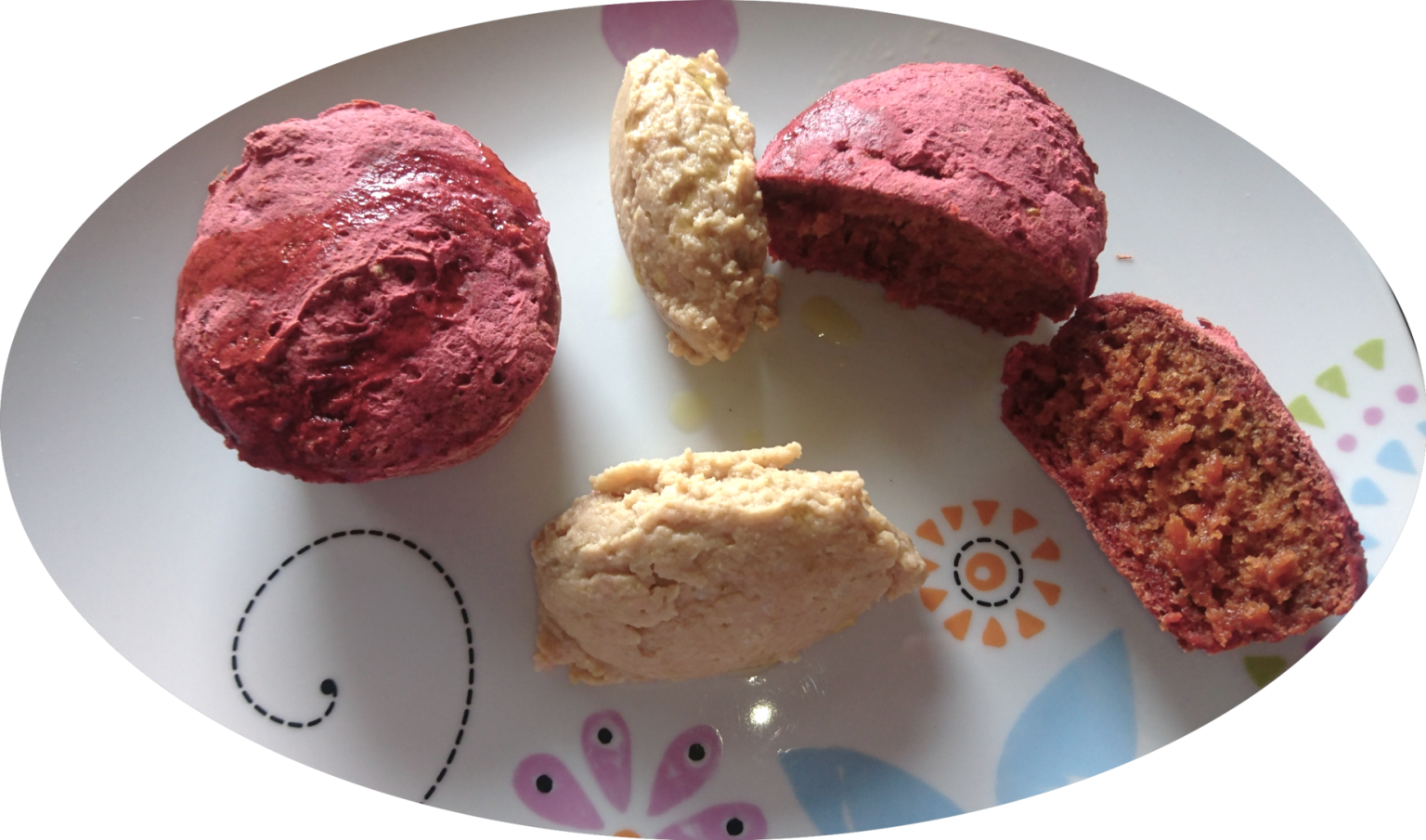 Ecco un dolcetto per sfruttare le sue proprietà: muffin salati di rapa rossa_Percorso Nutrizione